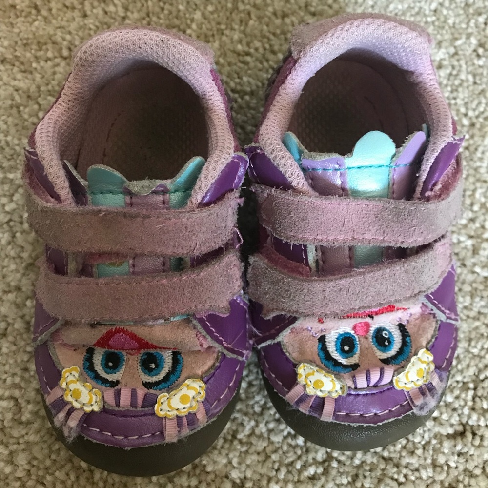 Abby Cadabby Stride Rite sneakers size 4M